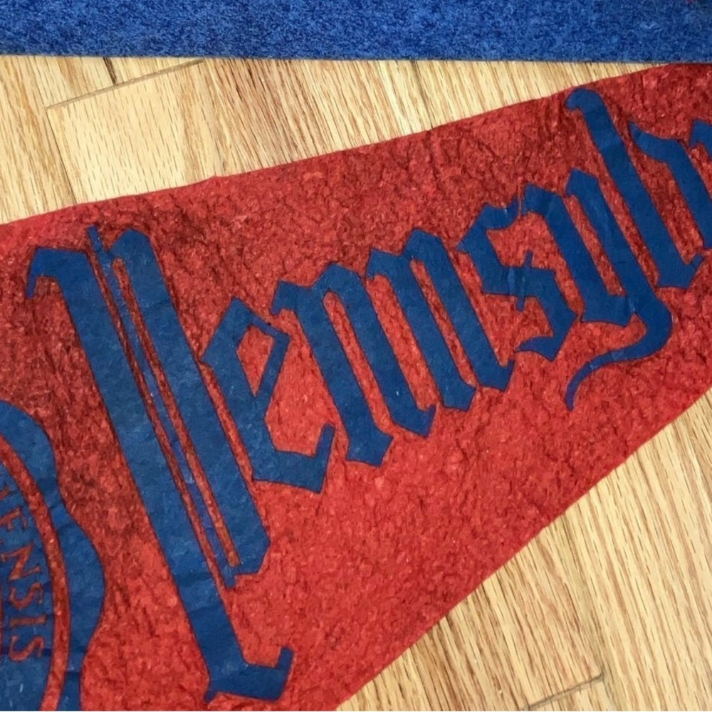 VINTAGE University of Pennsylvania Felt Pennant • RARE FIND! • Old Antique UPenn